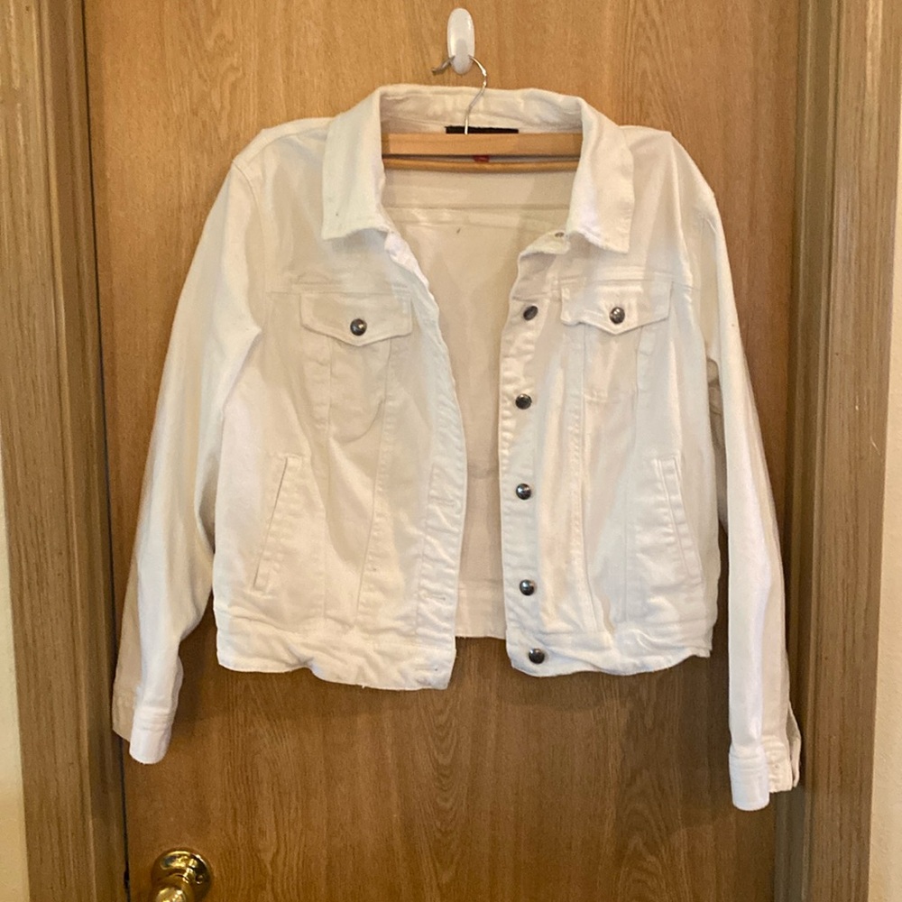 Torrid White Denim Button up Jacket Size 1